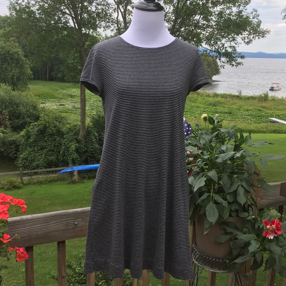 GAP Striped Dress - Picture 4 of 12